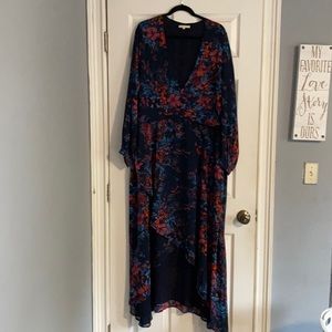 Long sleeve floral long dress, short in the front